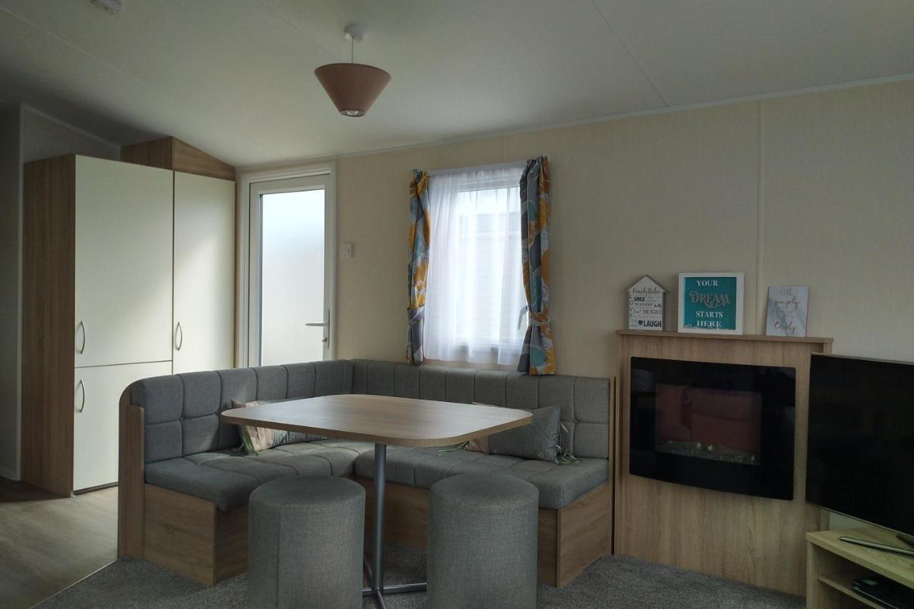Jacob'S Place Певенсі Екстер'єр фото